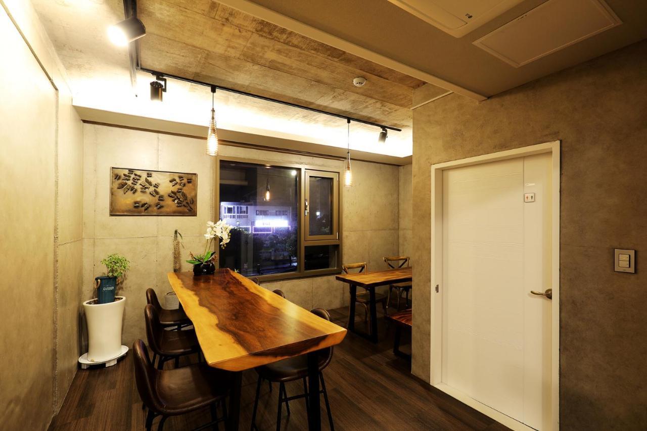 Cornerstone Hotel Seogwipo Exterior photo