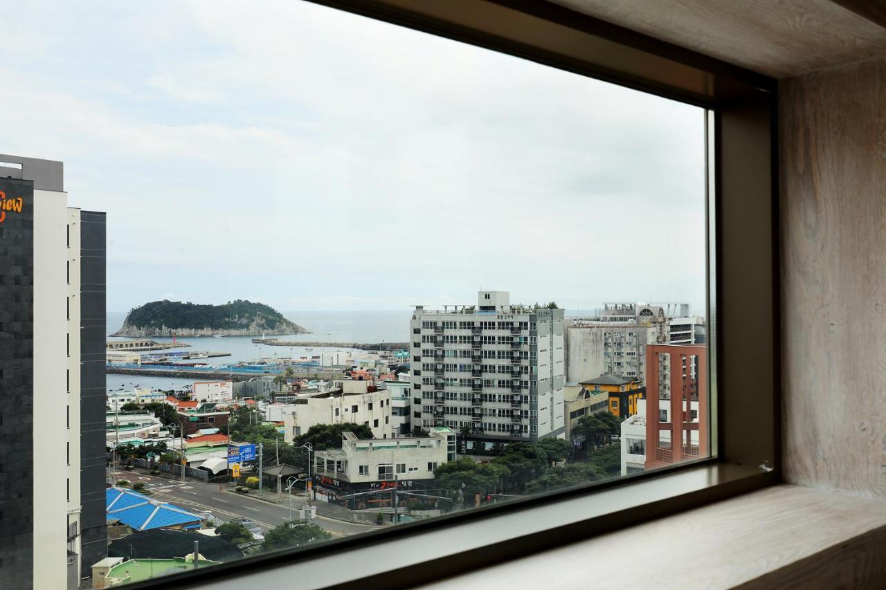 Cornerstone Hotel Seogwipo Exterior photo