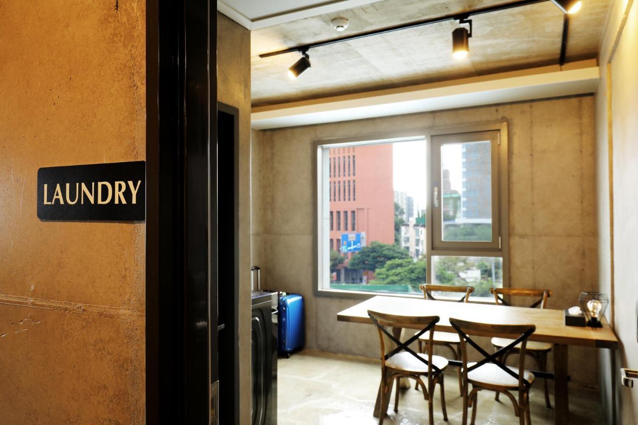 Cornerstone Hotel Seogwipo Exterior photo